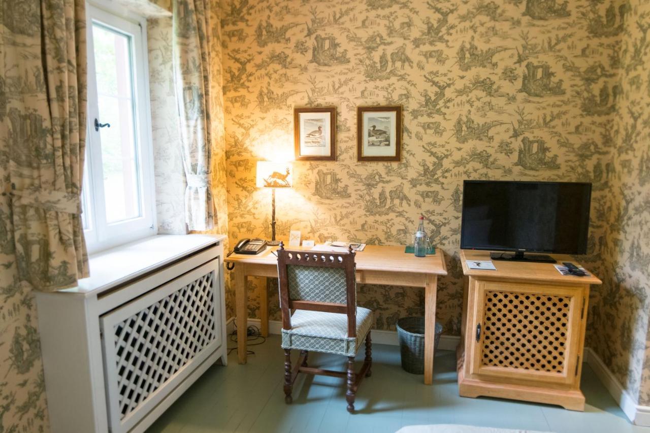 Der Linslerhof - Hotel, Restaurant, Events & Natur Überherrn Esterno foto