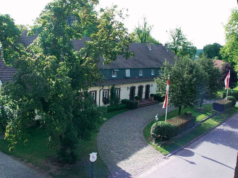 Der Linslerhof - Hotel, Restaurant, Events & Natur Überherrn Esterno foto