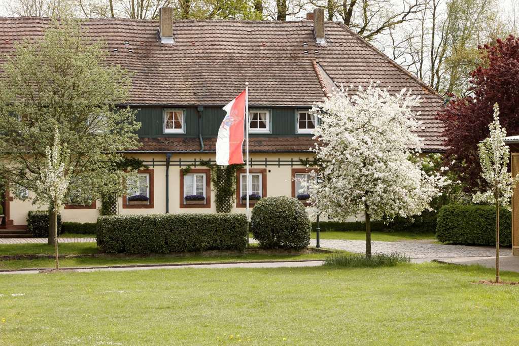 Der Linslerhof - Hotel, Restaurant, Events & Natur Überherrn Esterno foto